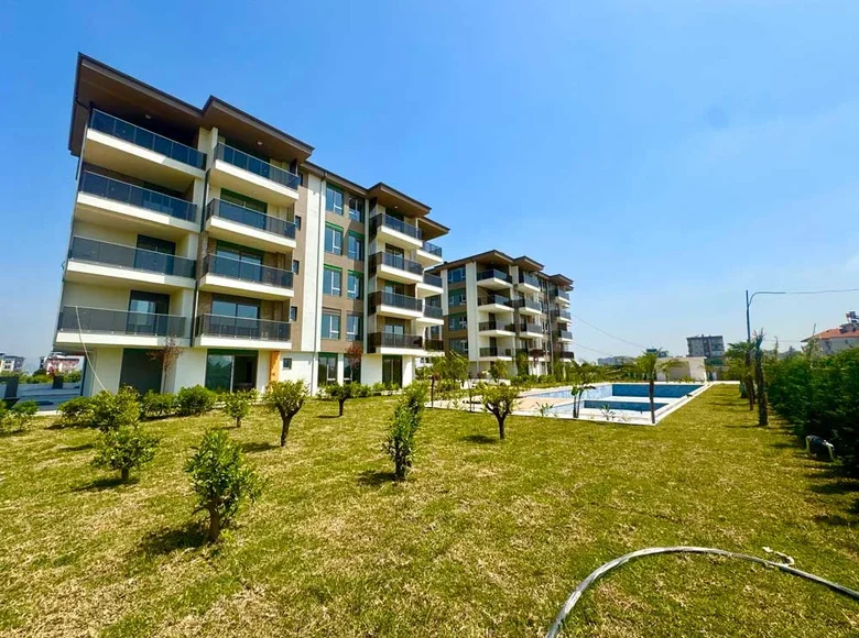 Mieszkanie 2 pokoi  Dosemealti, Turcja