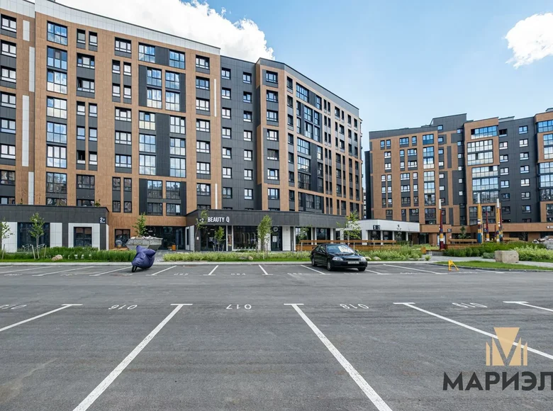 Commercial property 1 room 130 m² in Minsk, Belarus