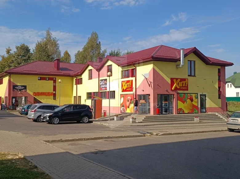 Shop 1 room 191 m² in Aziarco, Belarus