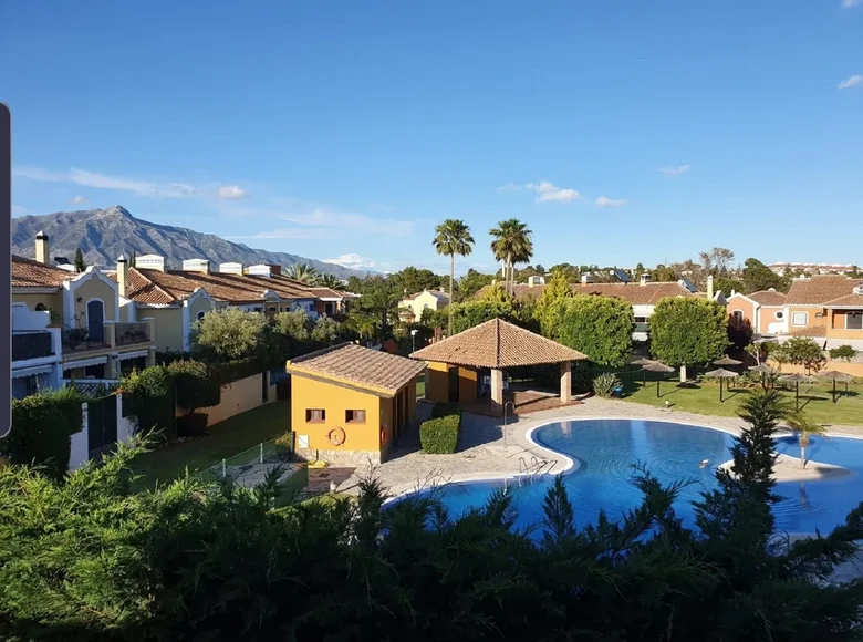 Estudio 4 habitaciones 270 m² San Pedro Alcantara, Španjolska