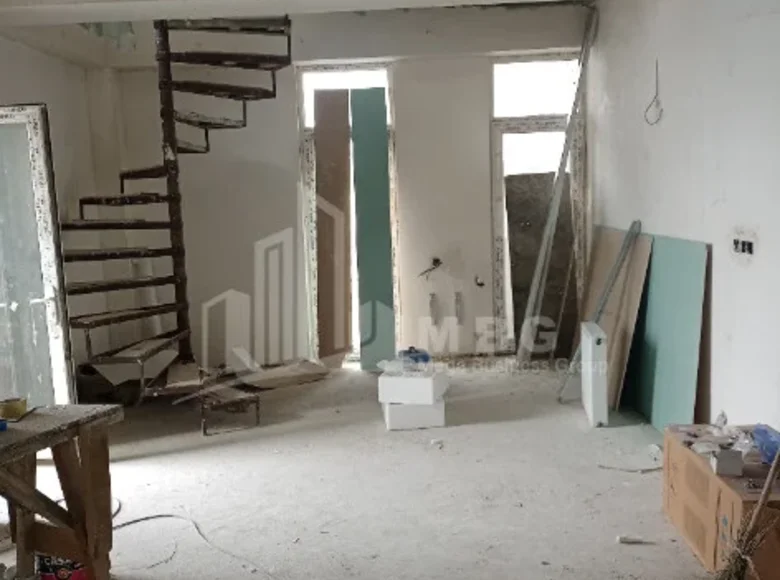 Mieszkanie 4 pokoi 93 m² Tbilisi, Gruzja