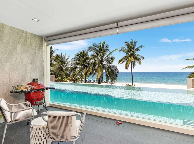 Condo 3 bedrooms 277 m² Choeng Thale, Thailand