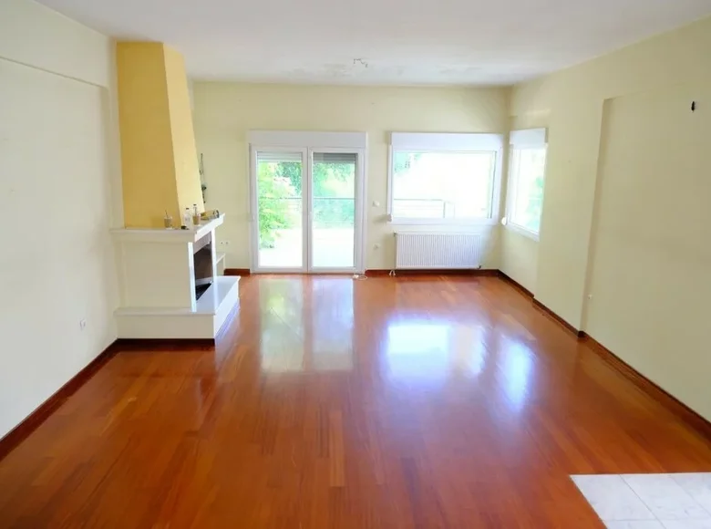 4 bedroom Villa 250 m² Municipality of Pylaia - Chortiatis, Greece