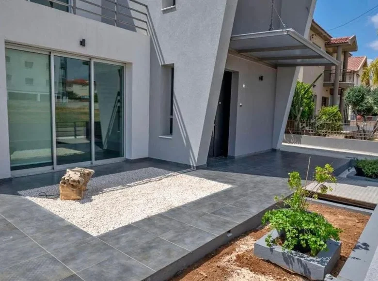 4 bedroom house  in Ypsonas Municipality, Cyprus