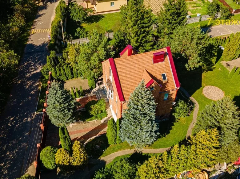 Casa de campo 306 m² Barawlyany, Belarús