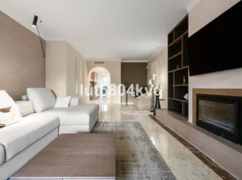Mieszkanie 3 pokoi 160 m² Hiszpania, Hiszpania