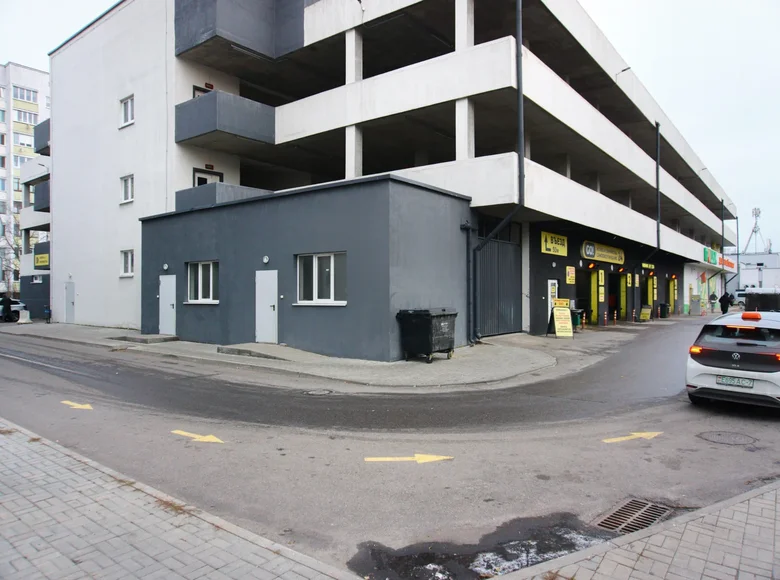 Коммерческое помещение 1 комната 38 м² в Минске, Беларусь