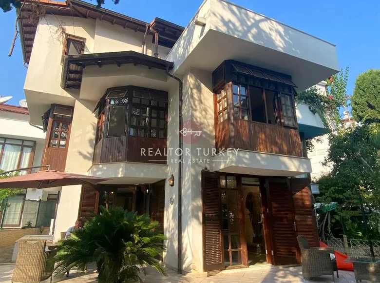 Maison 2 chambres 350 m² Muratpasa, Turquie
