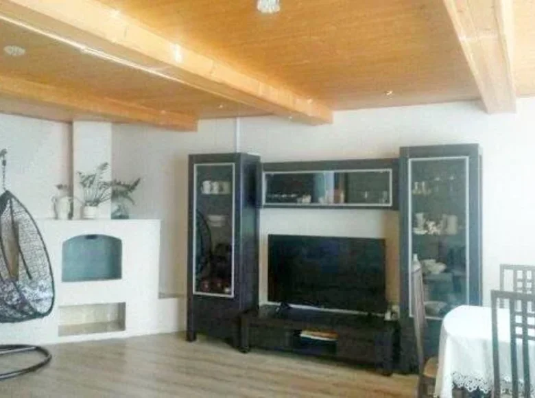 Appartement 4 chambres 178 m² Miadziel, Bélarus