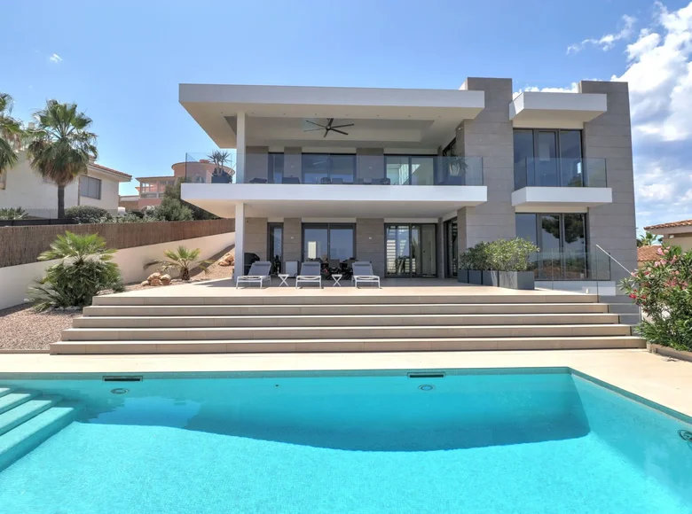 Castle 4 bedrooms 521 m² Santa Ponsa, Spain