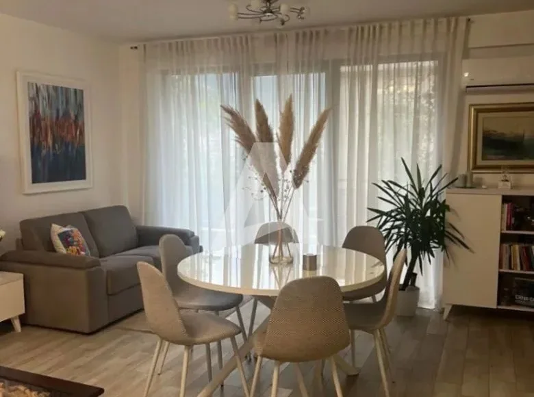 Wohnung 1 Schlafzimmer 57 m² in Budva, Montenegro
