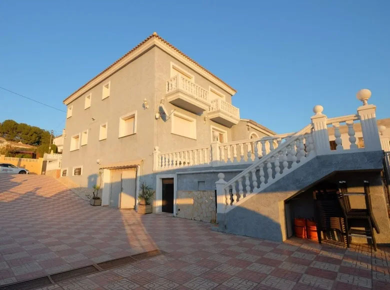 Willa 9 pokojów 630 m² Calp, Hiszpania