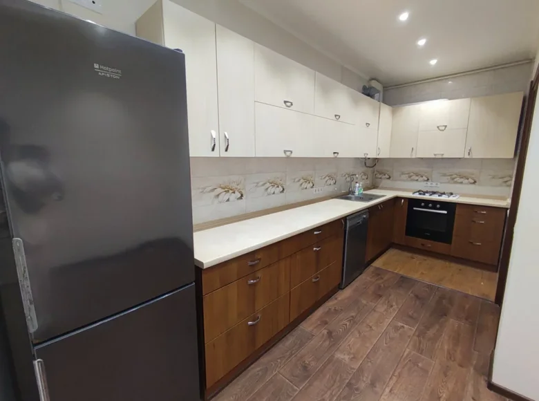 2 room apartment 56 m² Odesa, Ukraine