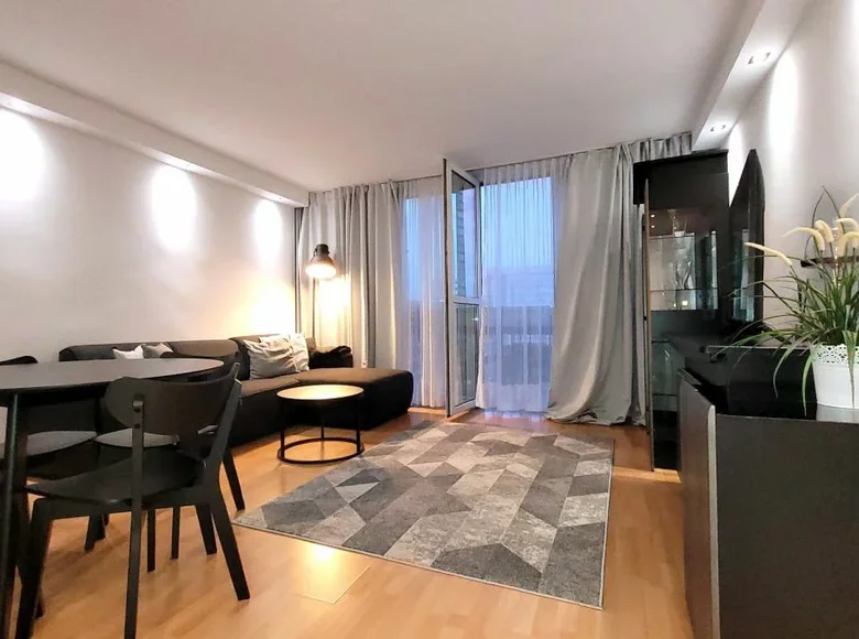 2 room apartment 50 m² in Warsaw, Poland