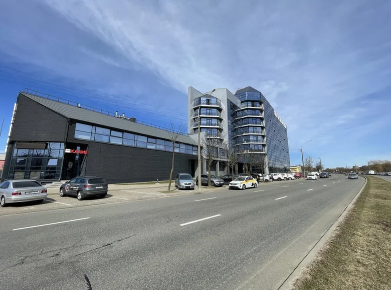 Propiedad comercial 195 m² en Minsk, Belarús