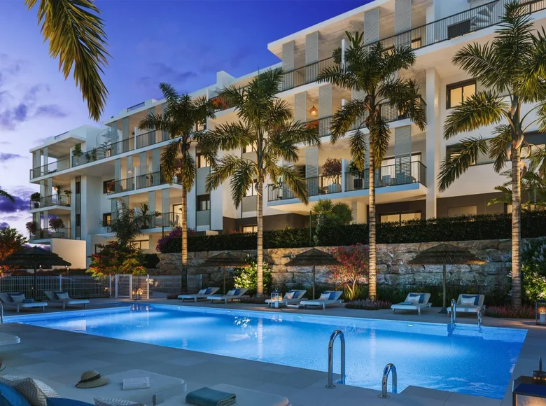 3 bedroom apartment 121 m² Estepona, Spain