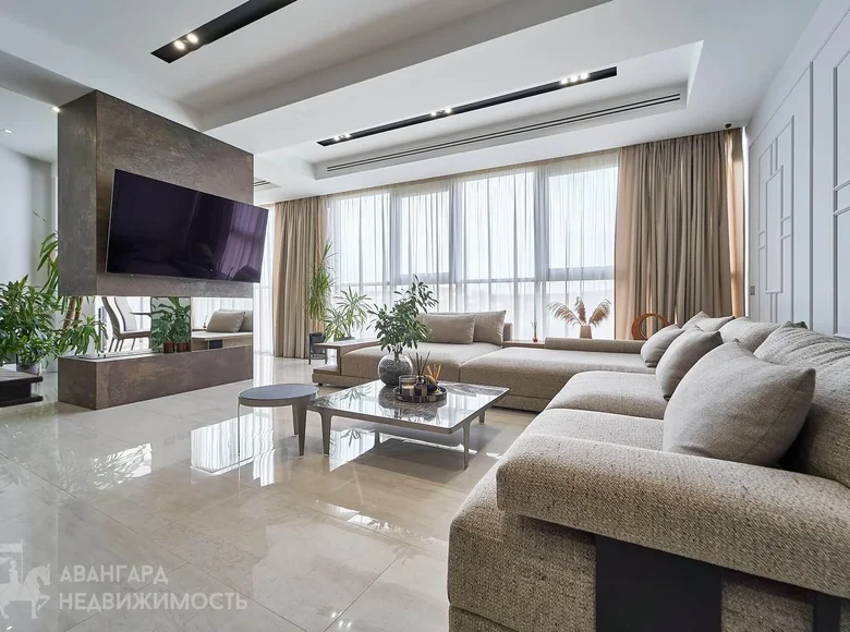 Wohnung 3 zimmer 139 m² Minsk, Belarus