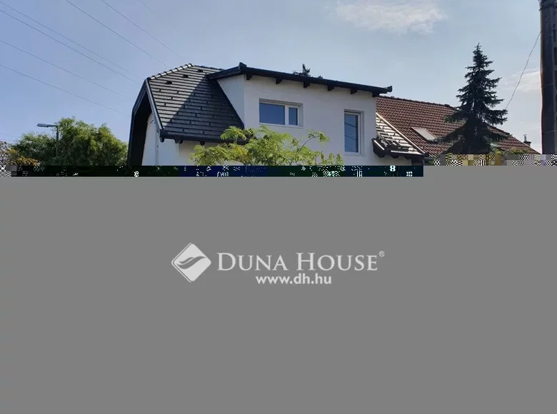 House 2 bathrooms 115 m² in Budapest, Hungary