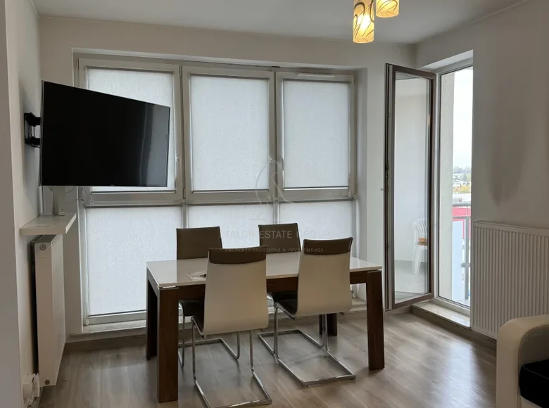 Appartement 2 chambres 48 m² en Wrzesnia, Pologne