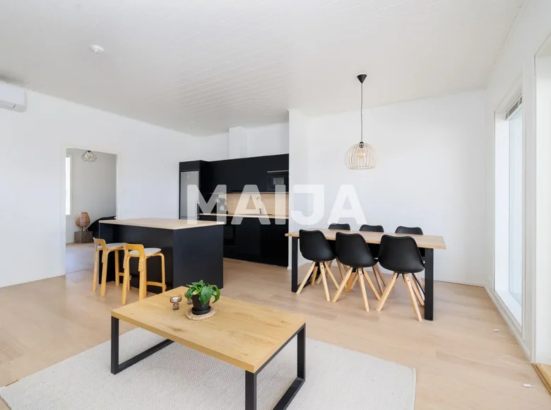 Casa 3 habitaciones 71 m² Jaali, Finlandia