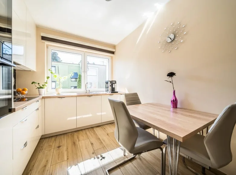 Дом 200 м² Познань, Польша