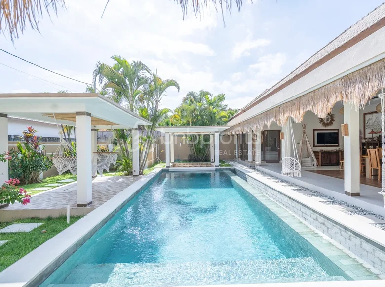 Cottage 3 bedrooms  Seminyak, Indonesia