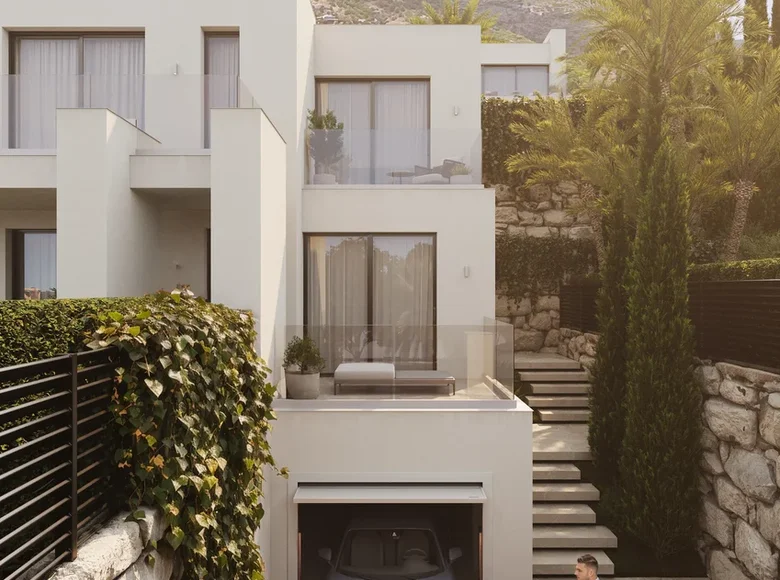 Willa 4 pokoi 243 m² Mijas, Hiszpania