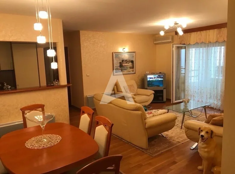 Квартира 2 спальни 75 м² Будва, Черногория