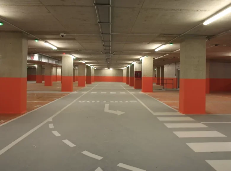 Commercial property 3 910 m² in Barcelona, Spain