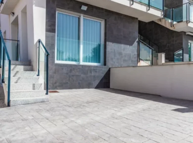 Бунгало 3 комнаты 70 м² Санта-Пола, Испания