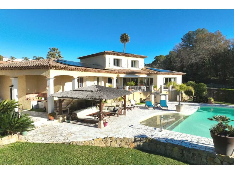 Дом 6 комнат 203 м² Мужен, Франция