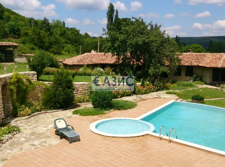 5 bedroom house 785 m² Sladka Voda, Bulgaria