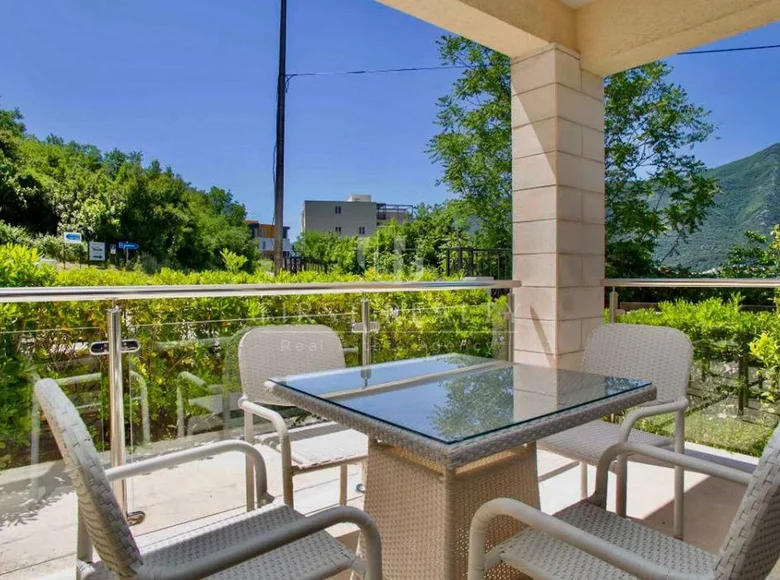 Appartement 3 chambres 65 m² Dobrota, Monténégro