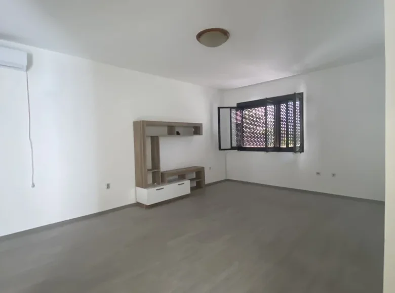 Квартира 2 комнаты 71 м² в Подгорице, Черногория