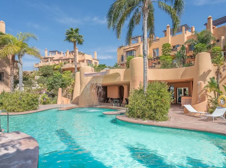 Таунхаус 4 спальни 232 м² Михас, Испания