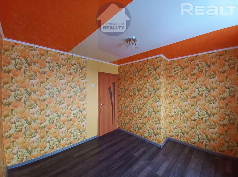 4 room apartment 92 m² Baranavichy, Belarus