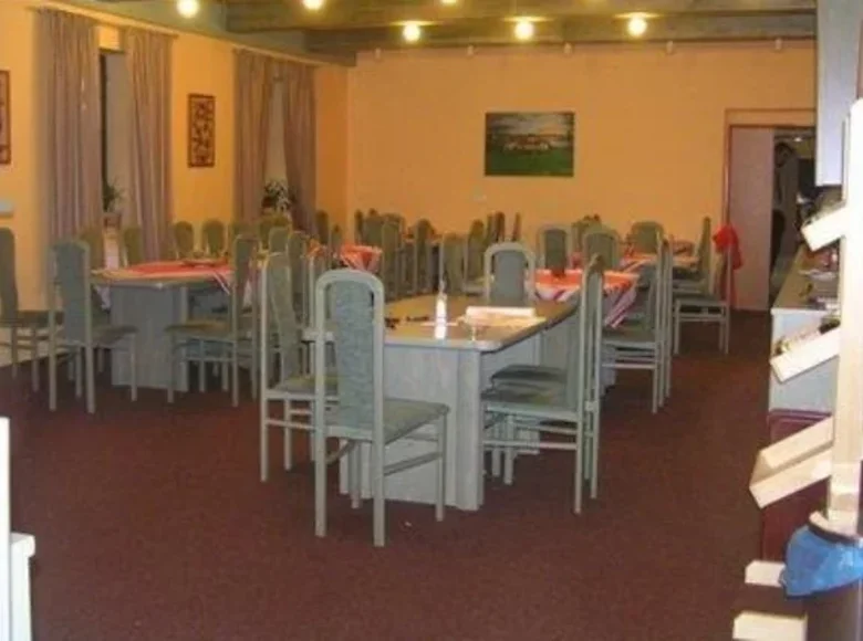 Gewerbefläche 1 600 m² Hauptstadt Prag, Tschechien