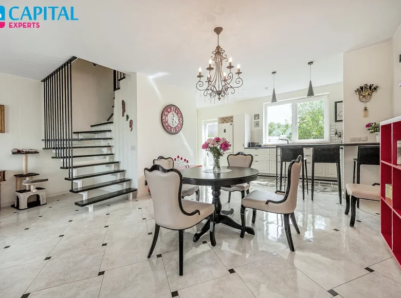 Mieszkanie 4 pokoi 100 m² Wilno, Litwa