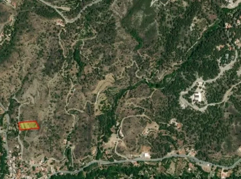 Atterrir  Kato Platres, Chypre