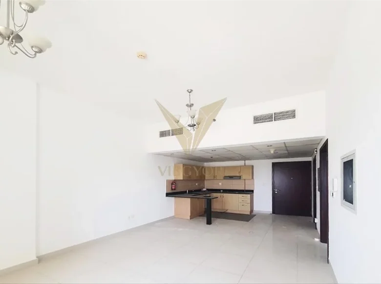 1 bedroom apartment 741 m² Dubai, United Arab Emirates