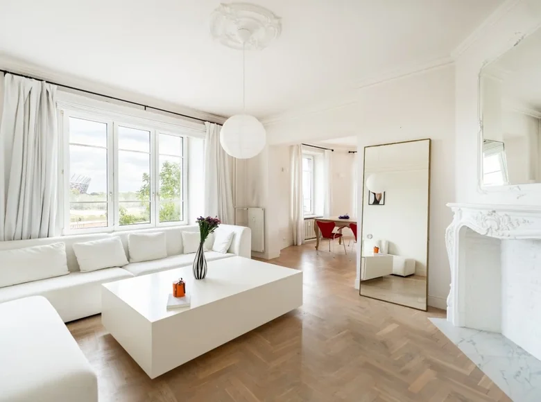 Коммерческое помещение 3 комнаты 125 м² в Варшаве, Польша