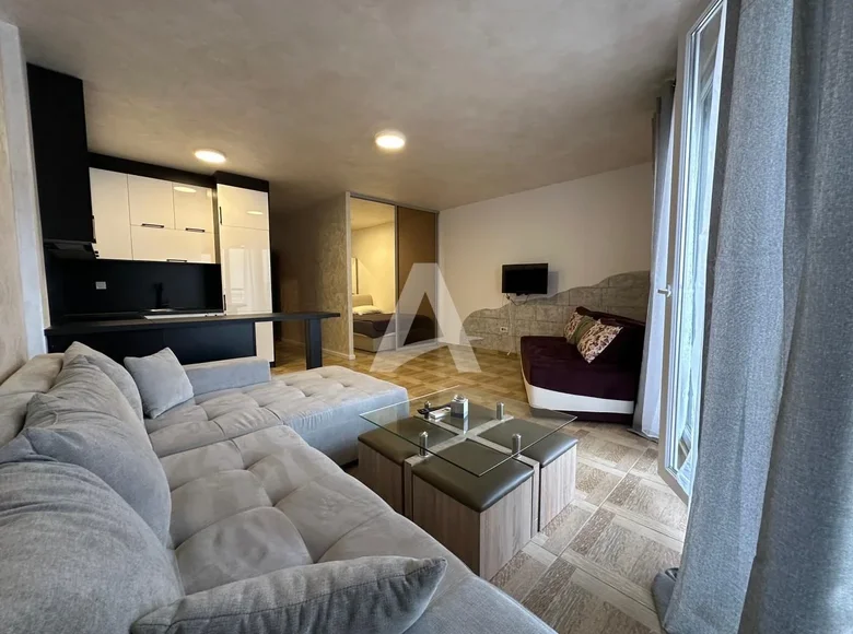 1 bedroom apartment 42 m² in Becici, Montenegro