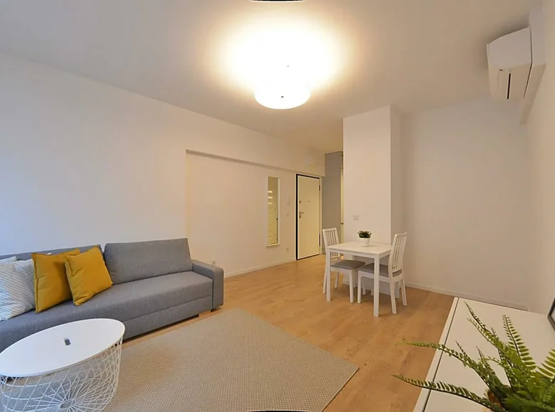 1 room apartment  in Warsaw, Poland