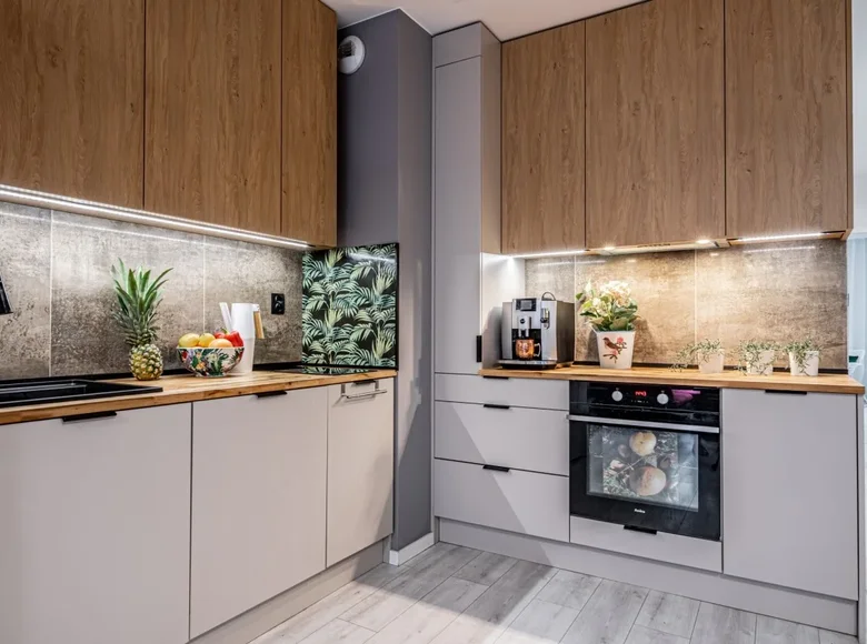 3 room apartment 74 m² Poznan, Poland