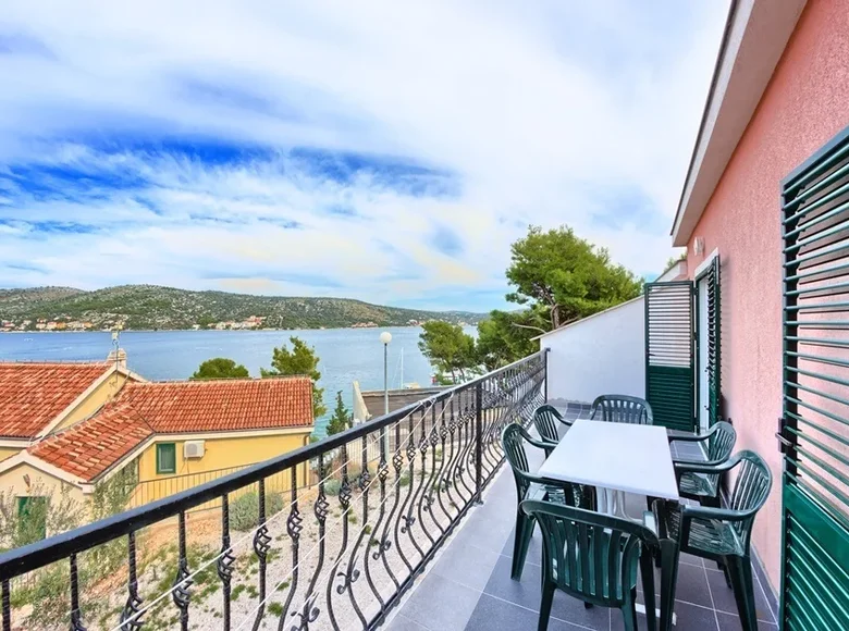 5 bedroom villa 350 m² Croatia, Croatia
