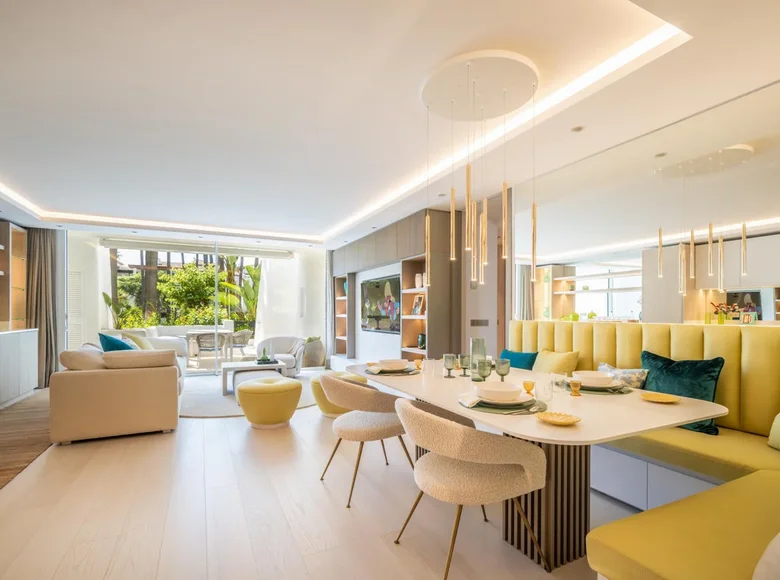 Mieszkanie 3 pokoi 136 m² Arona, Hiszpania