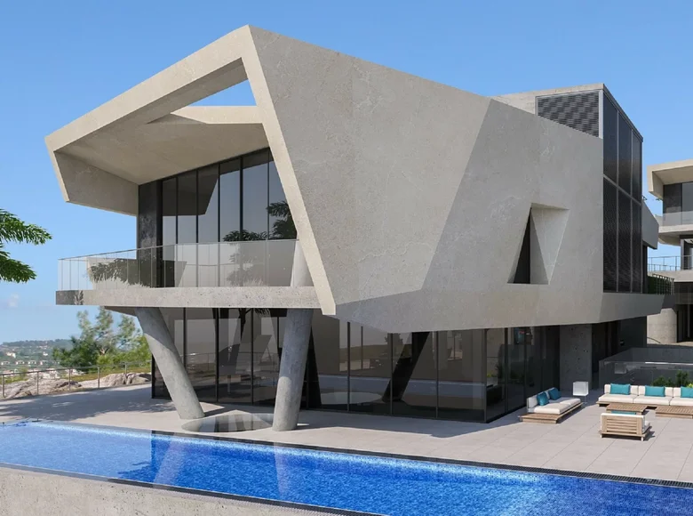 6 bedroom villa 775 m² Agios Tychonas, Cyprus