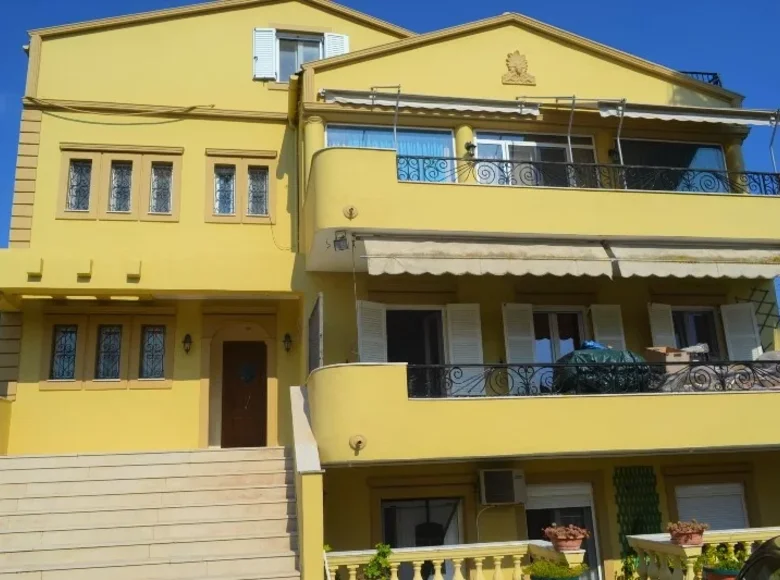 1-Schlafzimmer-Villa 500 m² Kompitsi, Griechenland