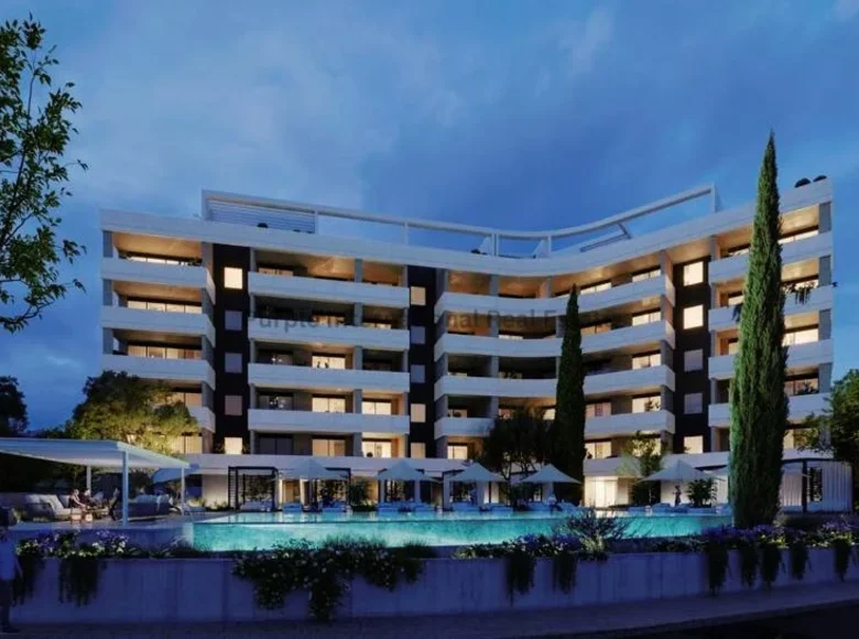 Studio apartment 45 m² Koinoteta Agiou Tychona, Cyprus