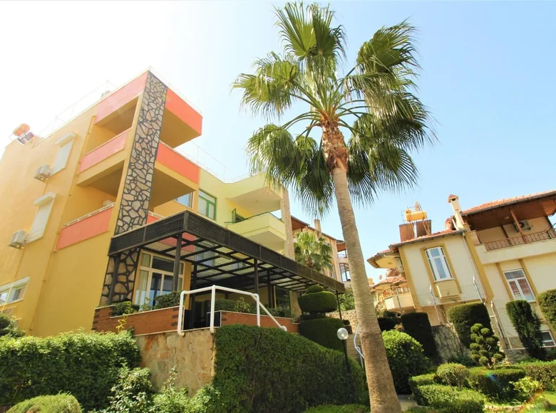 4 bedroom Villa  Kestel, Turkey